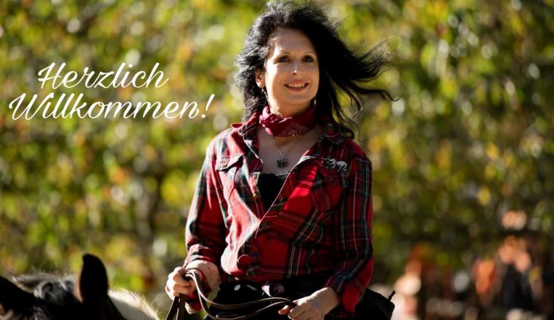 Das Hotel Martellerhof heißt Sie herzlich willkommen Das Hotel Martellerhof heißt Sie herzlich willkommen